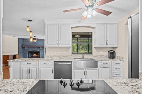 649 Narragansett Street, Palm Bay FL - photo 12 of 55