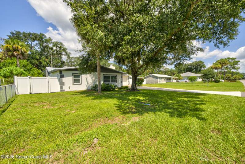 3 bedroom Single Family Residence at 5 Ohio Street, Clearview Hgts Subd, Cocoa — photo 3
