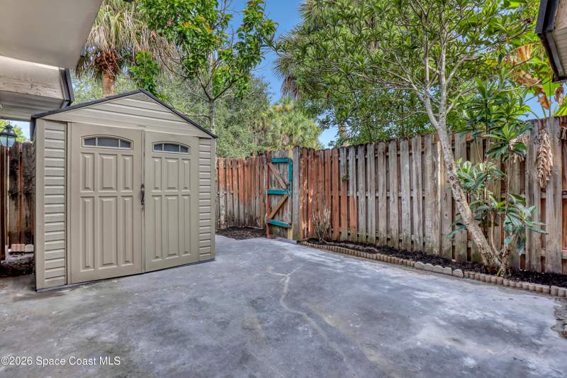 2 bedroom Townhouse at 3311 Vista Oaks Circle, Vista Oaks, Palm Bay — photo 2