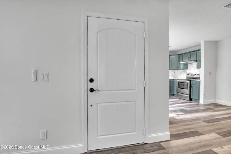 2 bedroom Townhouse at 3311 Vista Oaks Circle, Vista Oaks, Palm Bay — photo 3