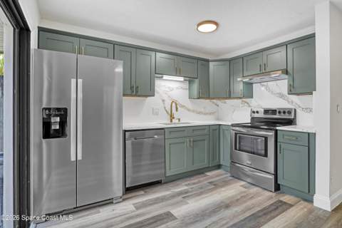 3311 Vista Oaks Circle, Palm Bay FL - photo 9 of 15