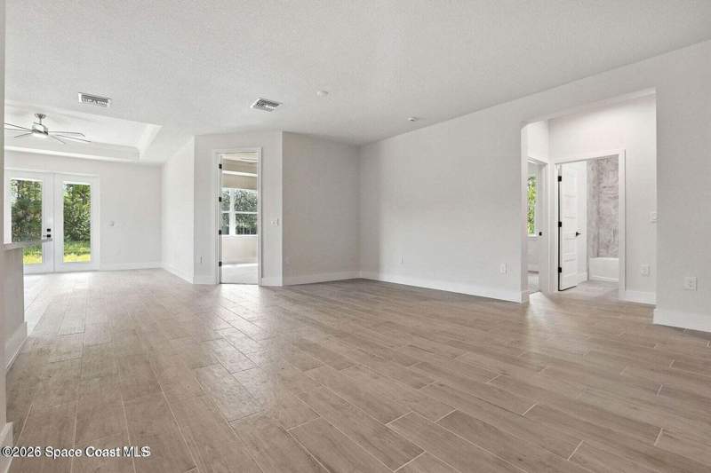 4 bedroom Single Family Residence at 2095 Tahoe Avenue, Port Malabar Unit 17, Palm Bay — photo 5