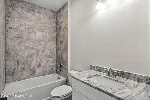 2095 Tahoe Avenue, Palm Bay FL - photo 21 of 34
