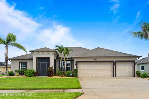 719 Lyndall Lane, Palm Bay FL - photo 8 of 46
