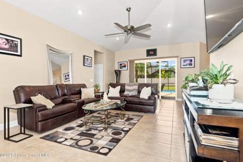 110 Via Catalano Court, Palm Bay FL - photo 17 of 70