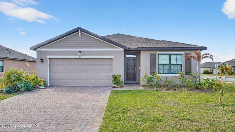 4 bedroom Single Family Residence at 7114 Topaz Drive, Crystal Bay Phase Two, Grant-Valkaria — photo 2