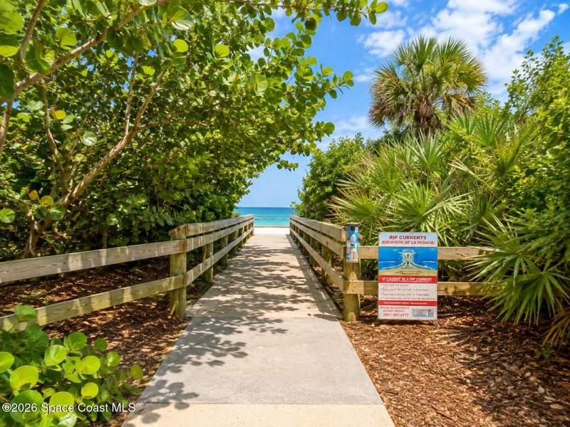 2 bedroom Condominium at 180 Paradise Boulevard #18023, Paradise Beach Villas Condo, Melbourne — photo 4