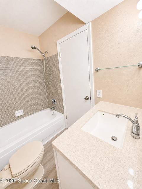 180 Paradise Boulevard #18023, Melbourne FL - photo 16 of 42