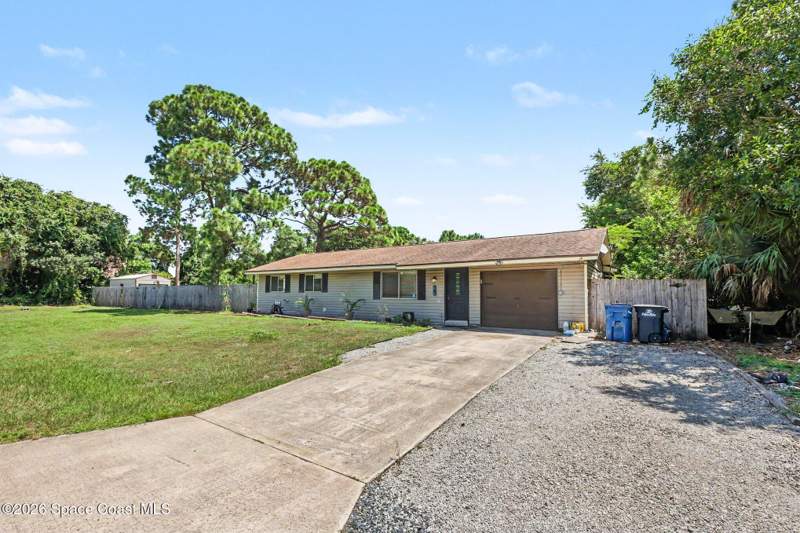 3 bedroom Single Family Residence at 953 Cherokee Road, Palm Bay, Palm Bay — photo 5