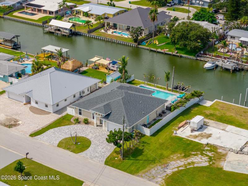 4 bedroom Single Family Residence at 318 Angelo Lane, Venetian Way Blk A, Cocoa Beach — photo 5