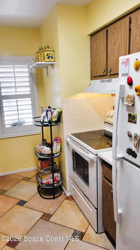 1047 Small Court #39, Indian Harbour Beach FL - photo 13 of 37