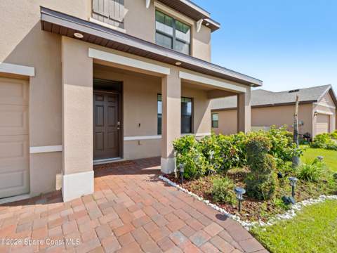 6815 Topaz Drive, Grant-Valkaria FL - photo 6 of 45