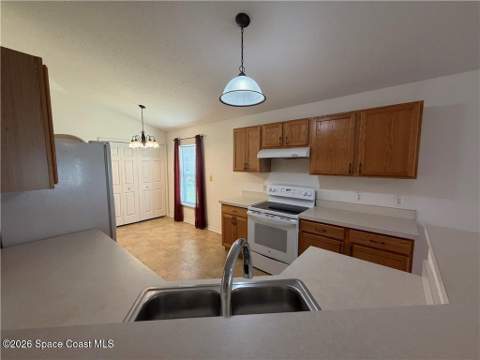 1995 Snapdragon Drive, Palm Bay FL - photo 6 of 27