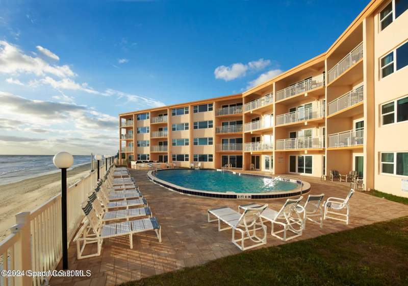 2 bedroom Condominium at 975 Highway A1a Highway #220, Paradise Beach Club No 1 Condo, Satellite Beach — photo 2