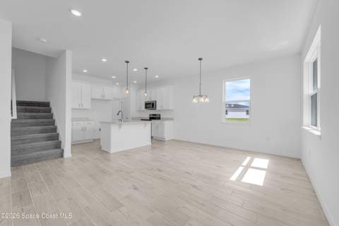 856 Castleford Avenue, Palm Bay FL - photo 6 of 55