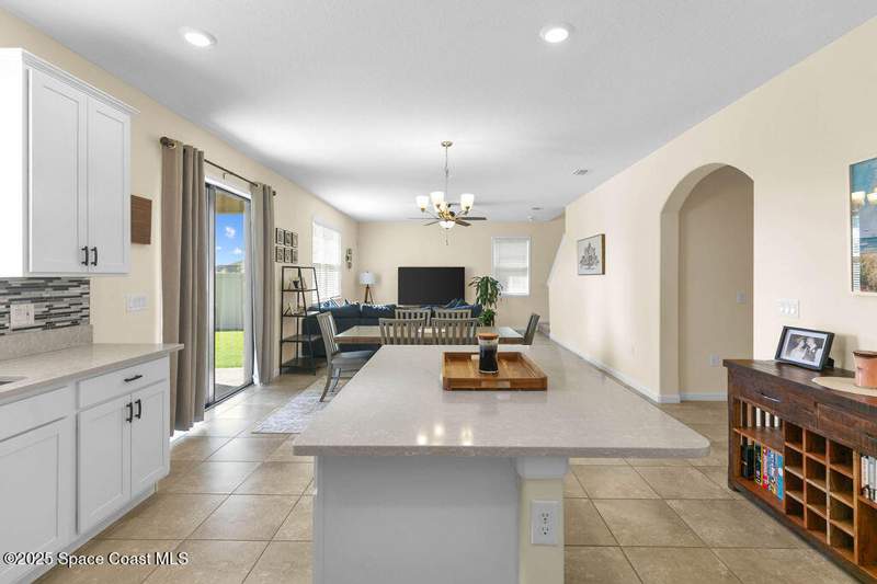 4 bedroom Single Family Residence at 4718 Alligator Flag Circle, Sawgrass Lakes The Landings, West Melbourne — photo 3