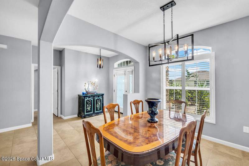 5 bedroom Single Family Residence at 539 Easton Forest Circle, Stonebriar at Bayside Lakes, Palm Bay — photo 4