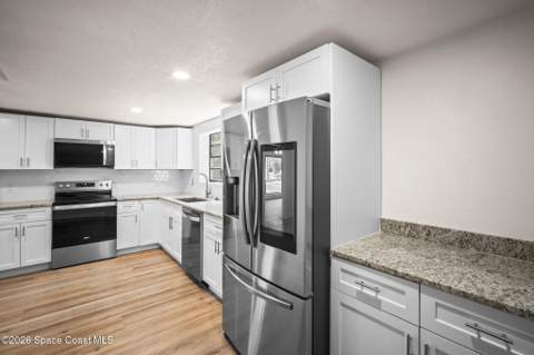 1576 Grandview Way, Melbourne FL - photo 11 of 52