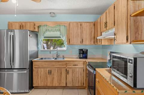 2204 Emerson Drive, Palm Bay FL - photo 9 of 27