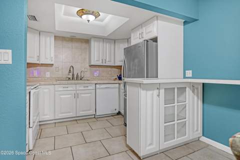 261 Cape Shores Circle #18-B, Cape Canaveral FL - photo 10 of 47