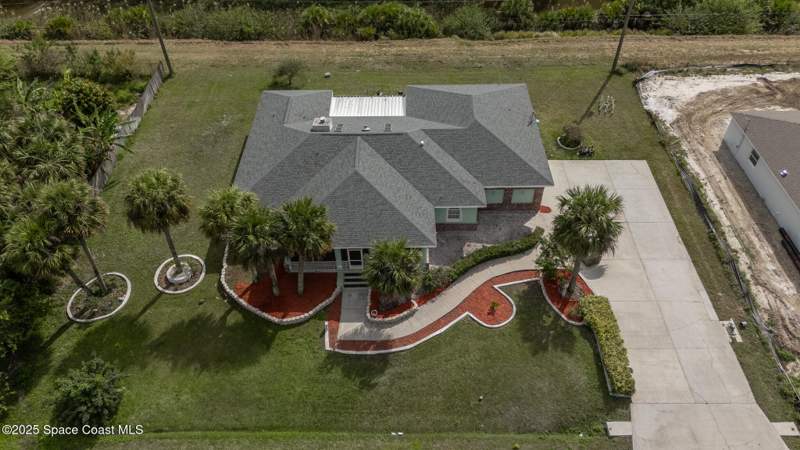 4 bedroom Single Family Residence at 274 Lagoon Street, Port Malabar Unit 30, Palm Bay — photo 3