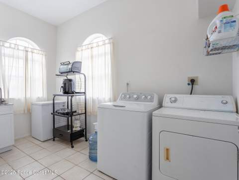 274 Lagoon Street, Palm Bay FL - photo 16 of 40