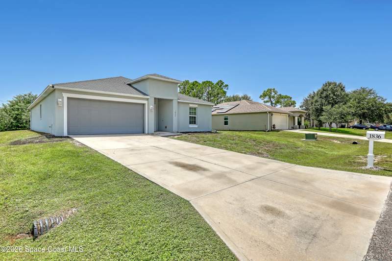 4 bedroom Single Family Residence at 1836 Andover Street, Port Malabar Unit 44, Palm Bay — photo 2