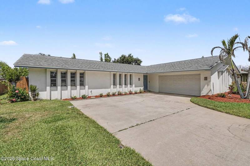 3 bedroom Single Family Residence at 1042 Citrus Avenue, Turkey Creek Subd, Palm Bay — photo 5