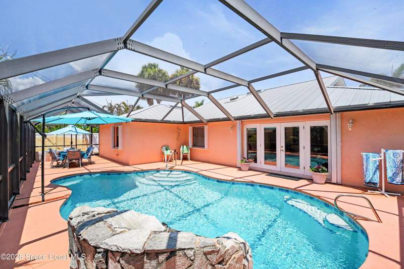 3 bedroom Single Family Residence at 209 Chalet Avenue, Indialantic Heights 2 A, Indialantic — photo 1