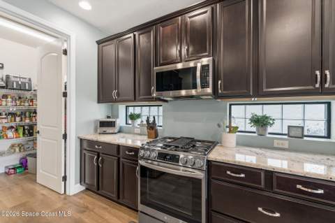 8552 Strom Park Drive, Melbourne FL - photo 21 of 61