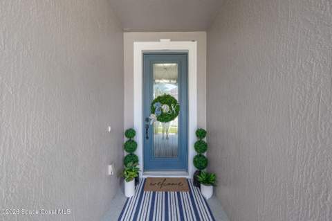 8552 Strom Park Drive, Melbourne FL - photo 7 of 61