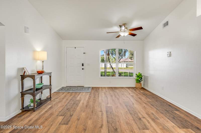 3 bedroom Single Family Residence at 883 Del Mar Circle, Saddlebrooke of W Melbourne A Replat of Saddleb, West Melbourne — photo 2