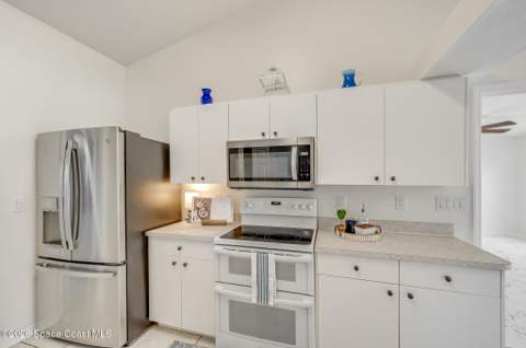 883 Del Mar Circle, West Melbourne FL - photo 16 of 53