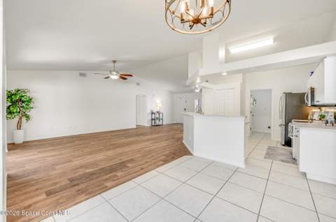 883 Del Mar Circle, West Melbourne FL - photo 18 of 53