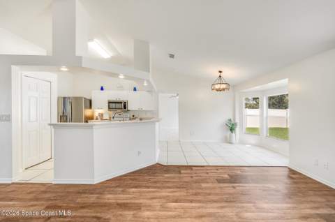 883 Del Mar Circle, West Melbourne FL - photo 22 of 53