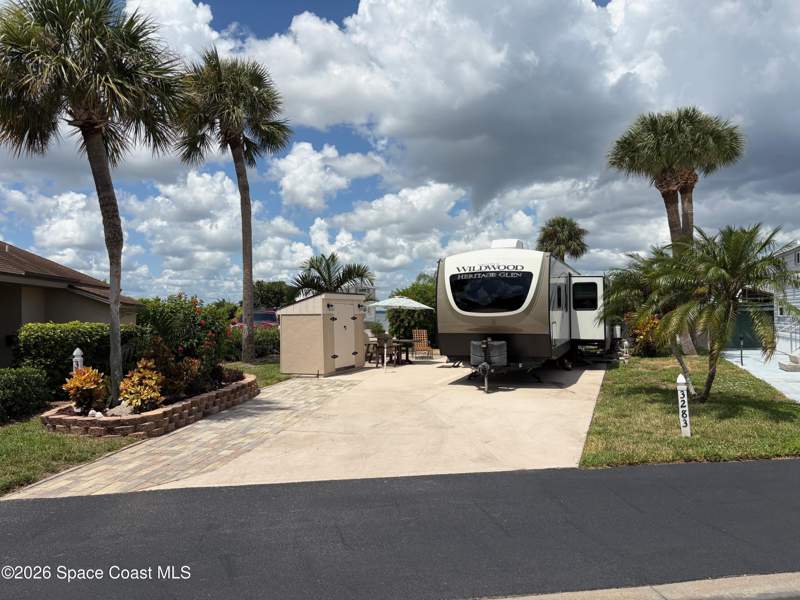 2 bedroom Manufactured Home at 3293 Dockside Lane #62, Outdoor Resorts, Melbourne Beach — photo 4