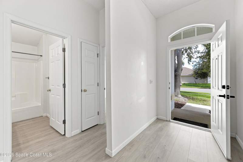 3 bedroom Single Family Residence at 1381 Olde Bailey Lane, Stratford Pointe Phase 3, Melbourne — photo 4