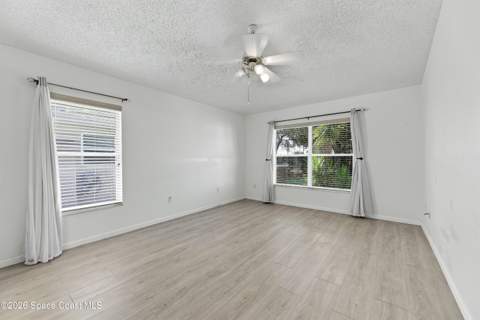 1381 Olde Bailey Lane, Melbourne FL - photo 8 of 30