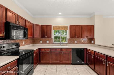 622 Cedar Side Circle, Palm Bay FL - photo 10 of 33