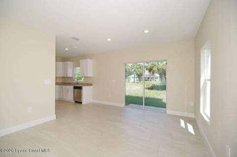 992 Mathers Street, Melbourne FL - photo 8 of 21