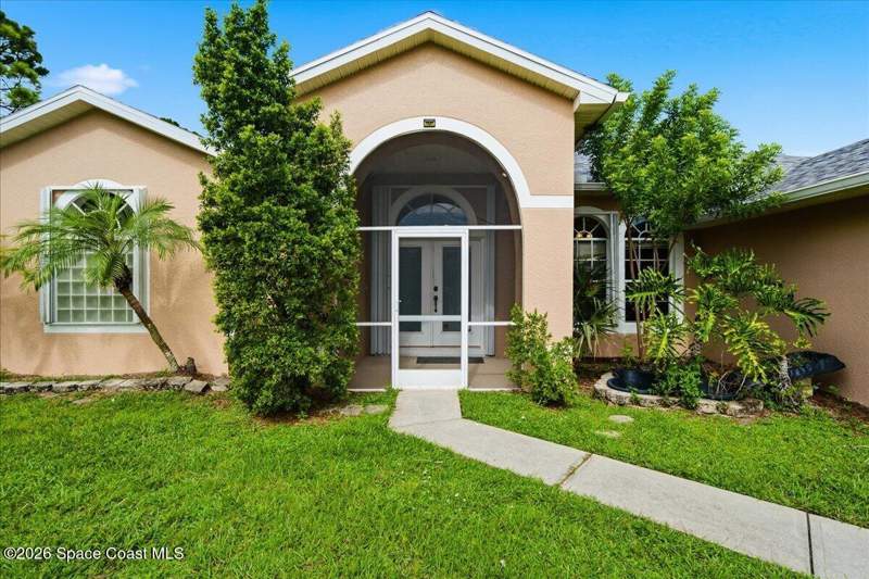 4 bedroom Single Family Residence at 730 Campina Avenue, Port Malabar Unit 11, Palm Bay — photo 3