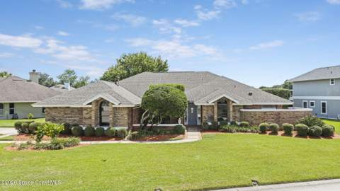 1293 Silver Lake Drive, Melbourne FL - photo 6 of 60