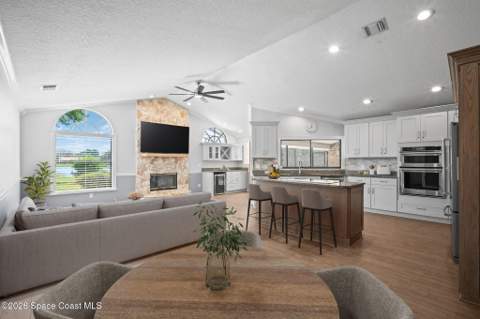 1293 Silver Lake Drive, Melbourne FL - photo 14 of 60