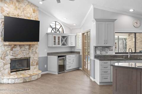 1293 Silver Lake Drive, Melbourne FL - photo 16 of 60