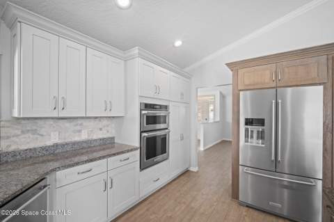 1293 Silver Lake Drive, Melbourne FL - photo 23 of 60