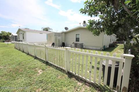 435 Egret Circle, Barefoot Bay FL - photo 8 of 26
