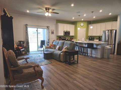 3995 Cayman Drive, Titusville FL - photo 6 of 34