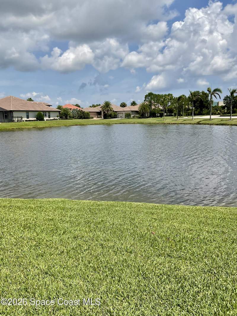 3 bedroom Single Family Residence at 3020 Refuge Court, Fairway Lakes at Viera Phase I, Melbourne — photo 4