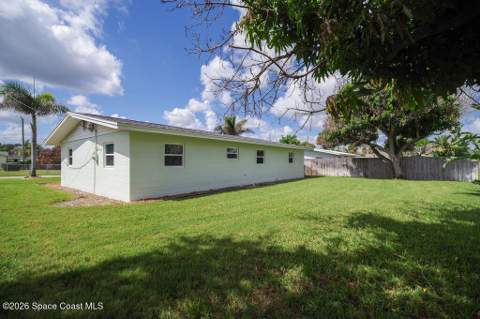 175 Atlantic Avenue, Indialantic FL - photo 9 of 24