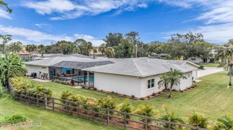 526 Elliot Drive, Merritt Island FL - photo 9 of 76